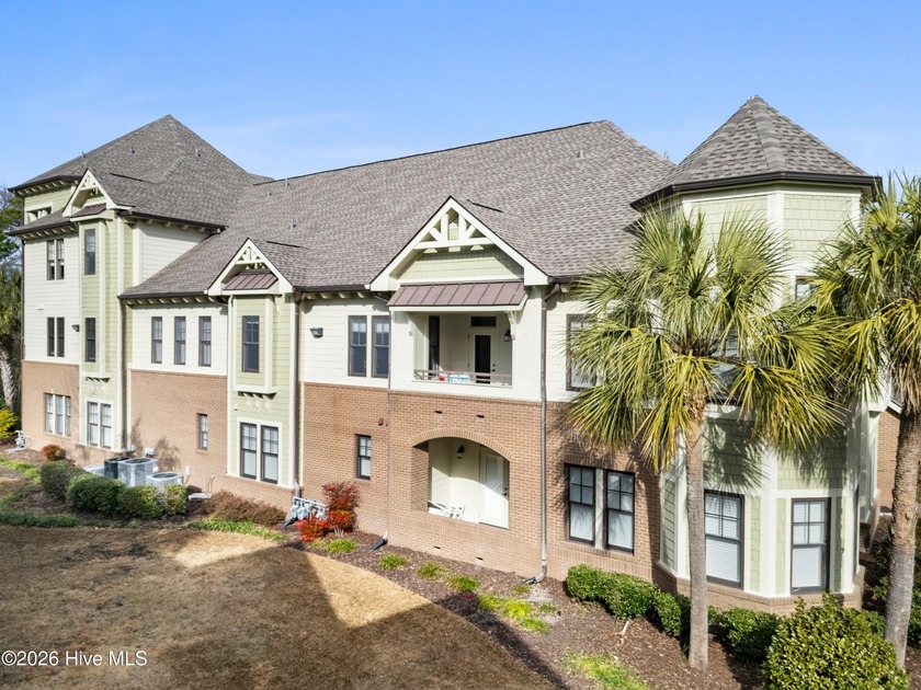 Beautifully renovated, move-in-ready condo in the heart of - Beach Condo for sale in Wilmington, North Carolina on Beachhouse.com