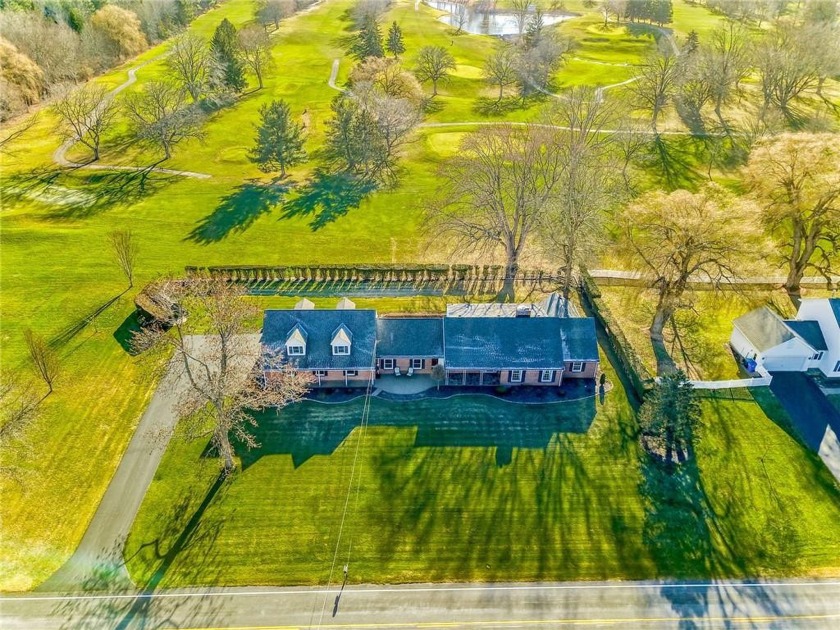 IMPRESSIVE CAPE! PRIDE OF OWNERSHIP THRU-OUT! ENJOY COUNTRY CLUB - Beach Home for sale in Webster, New York on Beachhouse.com