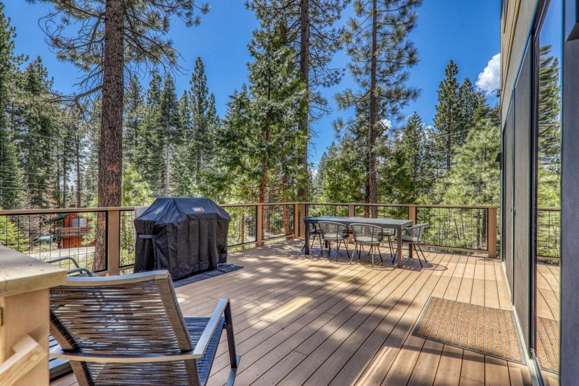 This fully furnished, move-in-ready home is a rare opportunity - Beach Home for sale in Kings Beach, California on Beachhouse.com