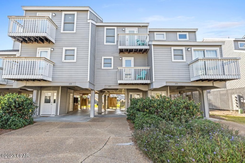 277 Parkside Circle, a welcoming 3-bedroom, 3-bathroom townhome - Beach Home for sale in Cape San Blas, Florida on Beachhouse.com