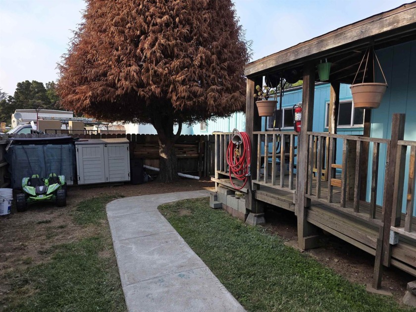 A charming and affordable manufactured home nestled in the heart - Beach Home for sale in Crescent City, California on Beachhouse.com