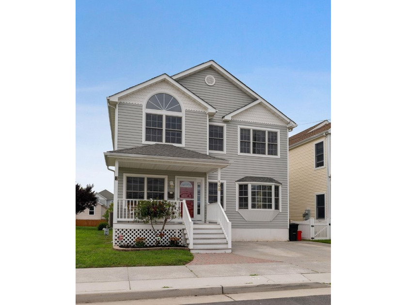 Just bring your toothbrush and find your piece of paradise on - Beach Home for sale in Wildwood Crest, New Jersey on Beachhouse.com