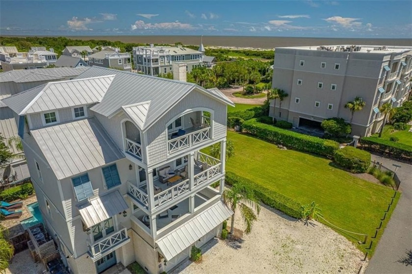 This exceptional coastal retreat boasts breathtaking ocean views - Beach Home for sale in Saint Simons, Georgia on Beachhouse.com