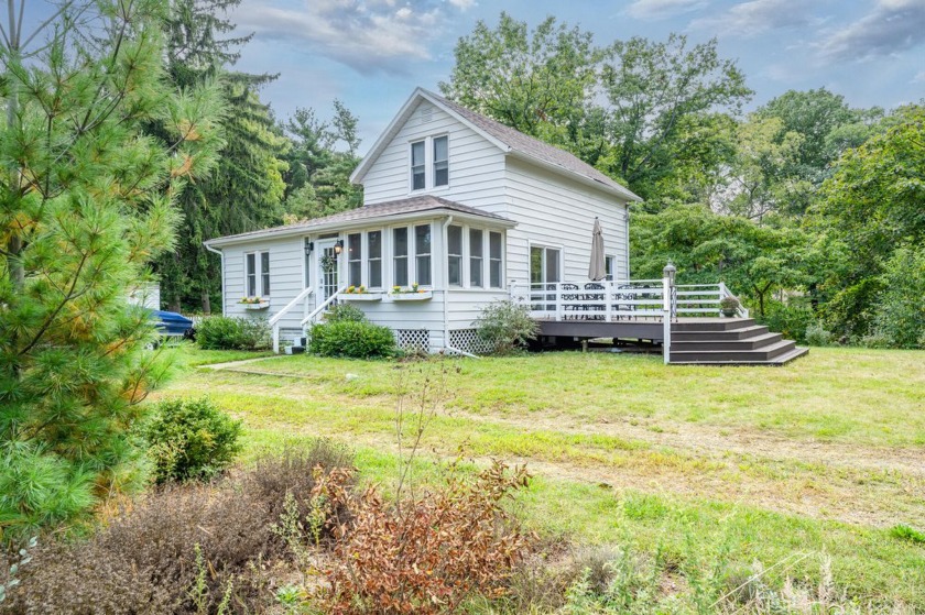 Bring your lake toys and enjoy this charming 2 bed, 1.5  home - Beach Home for sale in Saint Joseph, Michigan on Beachhouse.com