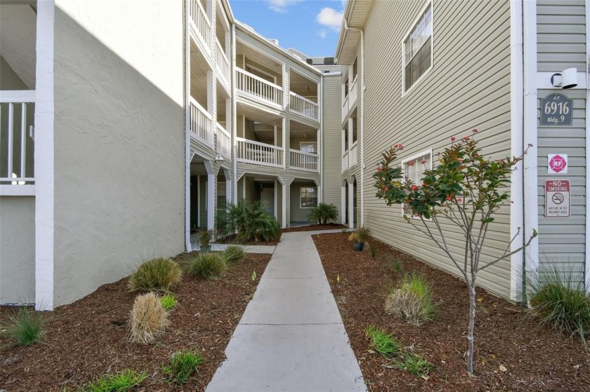 Discover the perfect blend of comfort and convenience in this - Beach Condo for sale in St. Petersburg, Florida on Beachhouse.com