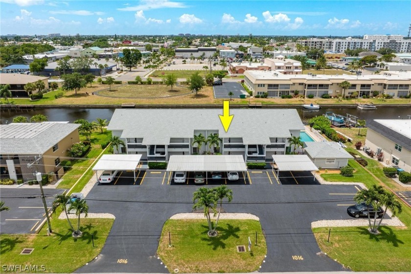 Southern Exposure 2nd floor canal front condo is a boater's - Beach Condo for sale in Cape Coral, Florida on Beachhouse.com