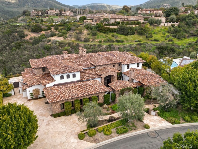 Spectacular panoramic views in The Bridges at Rancho Santa Fe! - Beach Home for sale in Rancho Santa Fe, California on Beachhouse.com