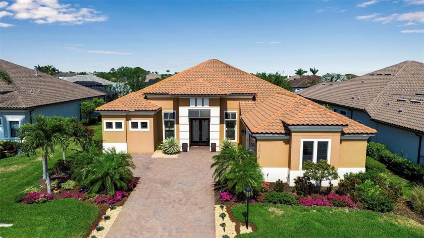 This beautiful single-story home features 3 bedrooms, 3.5 baths - Beach Home for sale in Sarasota, Florida on Beachhouse.com