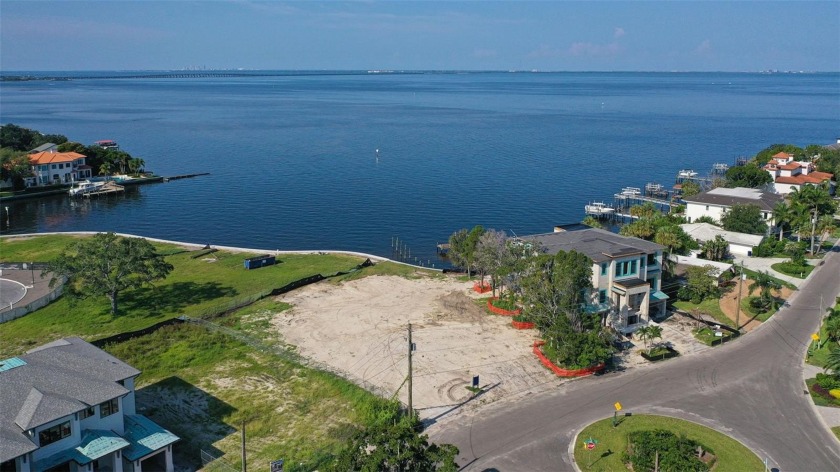 SPECTACULAR OPEN BAY LOT!!!! Over one half-acre in coveted - Beach Lot for sale in Tampa, Florida on Beachhouse.com