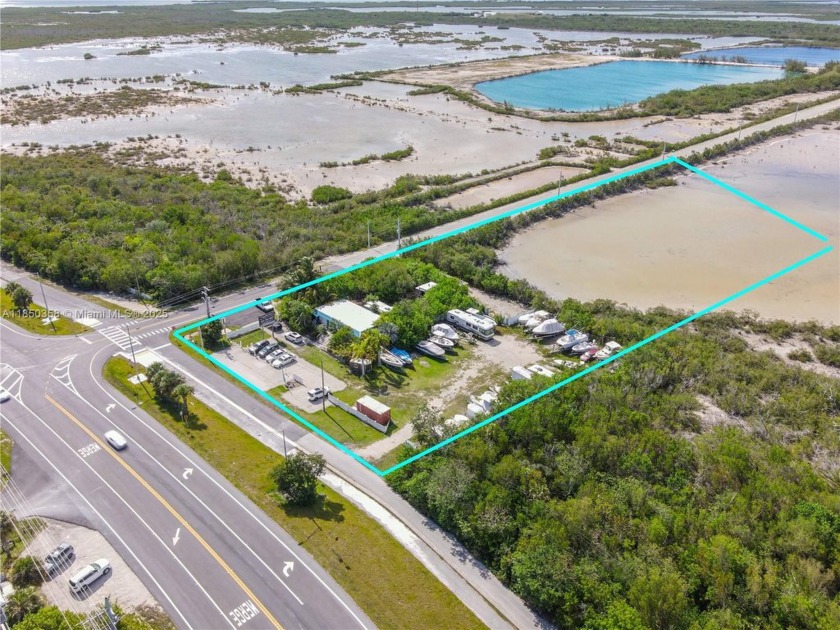 Rare Commercial Gem on US 1 in Cudjoe Key, Over 3 Acres - Beach Commercial for sale in Sugarloaf Key, Florida on Beachhouse.com