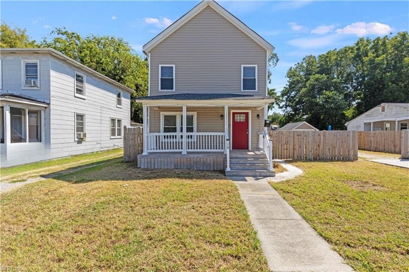 Don't miss out on this opportunity!! 4 bed & 3.5 bath with a - Beach Home for sale in Hampton, Virginia on Beachhouse.com