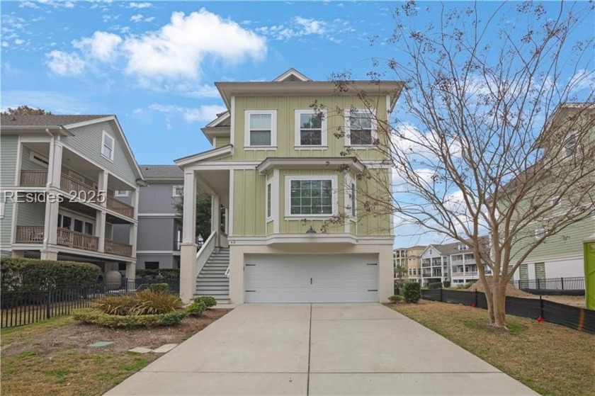 Offered at $1,499,999, this stunning ocean-oriented home, built - Beach Home for sale in Hilton Head Island, South Carolina on Beachhouse.com