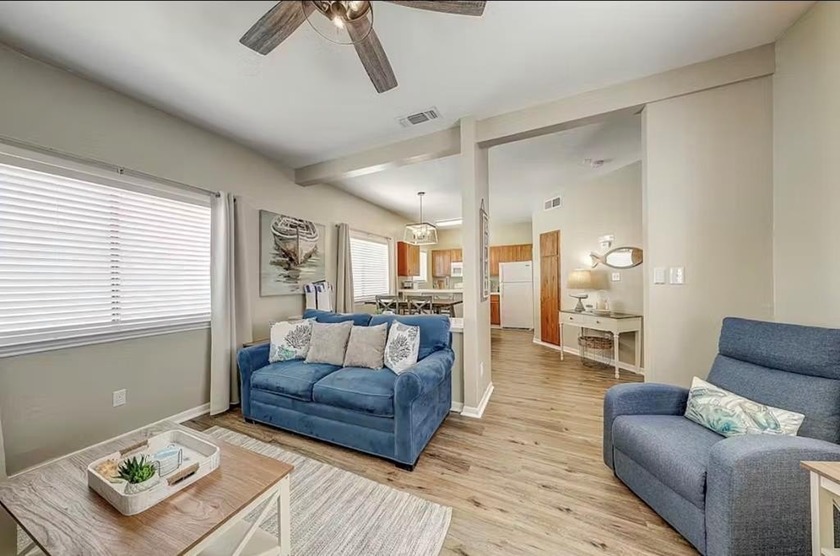 Fully furnished and turnkey 1-bedroom, 1-bath condo on desirable - Beach Condo for sale in Corpus Christi, Texas on Beachhouse.com