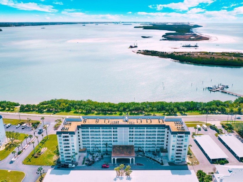 Turnkey Gulf-Front Condo on Honeymoon Island - Updated - Beach Condo for sale in Dunedin, Florida on Beachhouse.com
