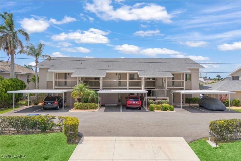 This stunning 2-bedroom, 2-bath waterfront condo offers the - Beach Condo for sale in Cape Coral, Florida on Beachhouse.com