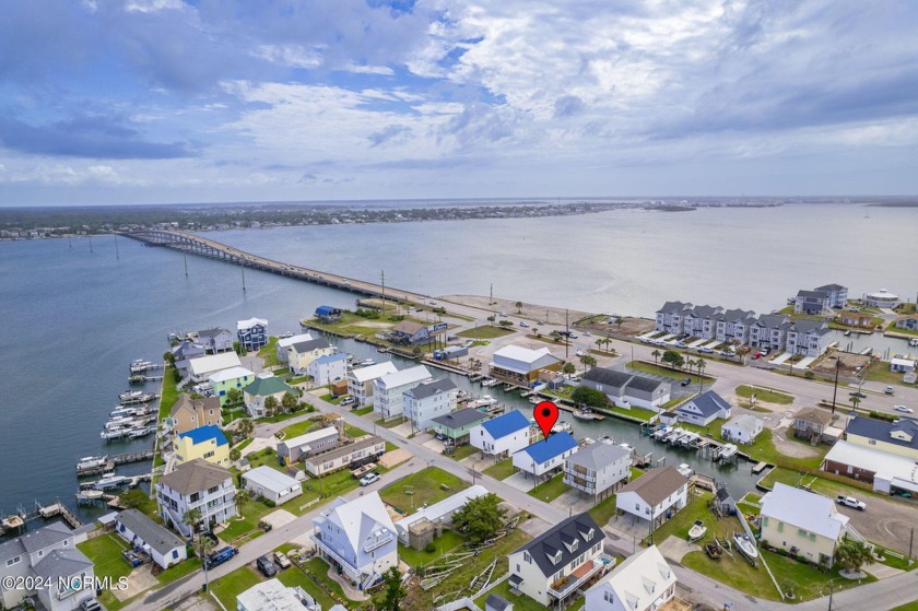 Rare waterfront opportunity! This lovely 3-bedroom, 2-bathroom - Beach Home for sale in Atlantic Beach, North Carolina on Beachhouse.com
