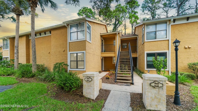 Charming Updated Condo in Ponte Vedra Beach!  Discover the - Beach Condo for sale in Ponte Vedra Beach, Florida on Beachhouse.com