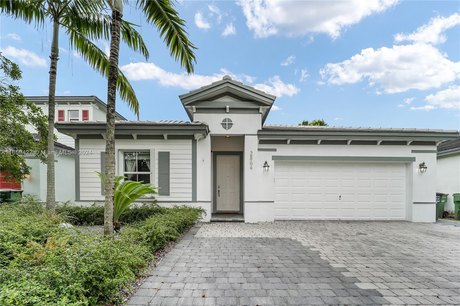 BACK ON THE MARKET- Buyer failed to get loan approval. Dreaming - Beach Home for sale in Homestead, Florida on Beachhouse.com