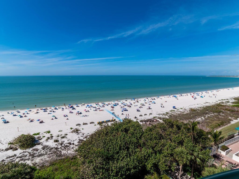 Soothing sea vibes meet beach chic in this gorgeous three - Beach Condo for sale in Marco Island, Florida on Beachhouse.com