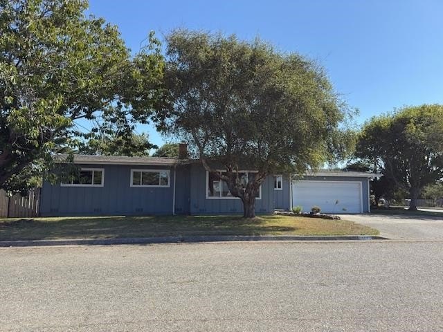 Charming Single-Level Home Near Schools & Beaches! This 3 - Beach Home for sale in Crescent City, California on Beachhouse.com