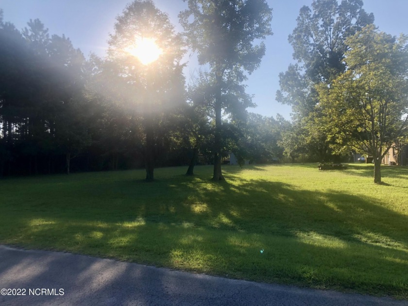 Just over a half acre residential building homesite priced to - Beach Lot for sale in Beaufort, North Carolina on Beachhouse.com