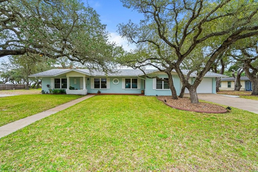 Tucked away in the desirable Little Bay Shores neighborhood - Beach Home for sale in Rockport, Texas on Beachhouse.com