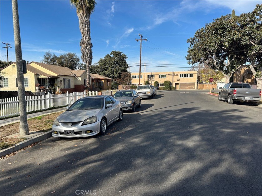 Nice house in Upper Westside on a Quiet street, Remodeled - Beach Home for sale in Long Beach, California on Beachhouse.com