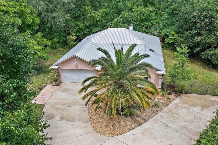 **charming 3 Bedroom,2 Bath Single Family Home With Land And No - Beach Home for sale in St Augustine, Florida on Beachhouse.com