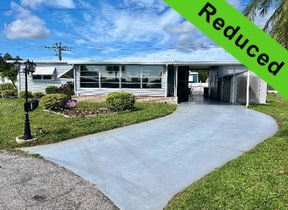 *Photos taken prior to the storm, the home did have some damage - Beach Home for sale in Venice, Florida on Beachhouse.com