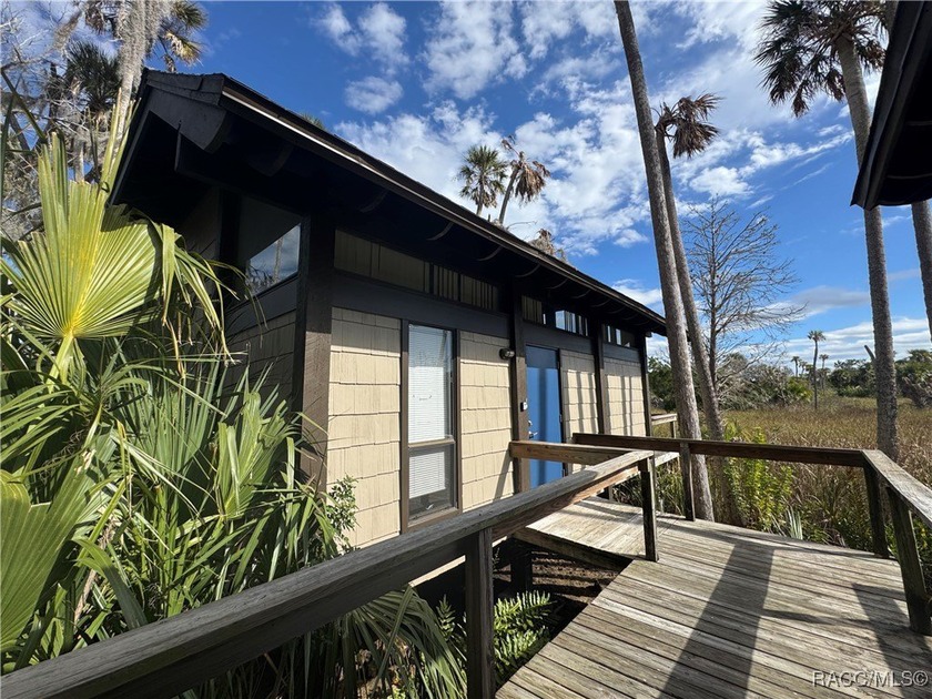 Waterfront Living at Its Finest - Perfect Getaway or Investment - Beach Condo for sale in Crystal River, Florida on Beachhouse.com