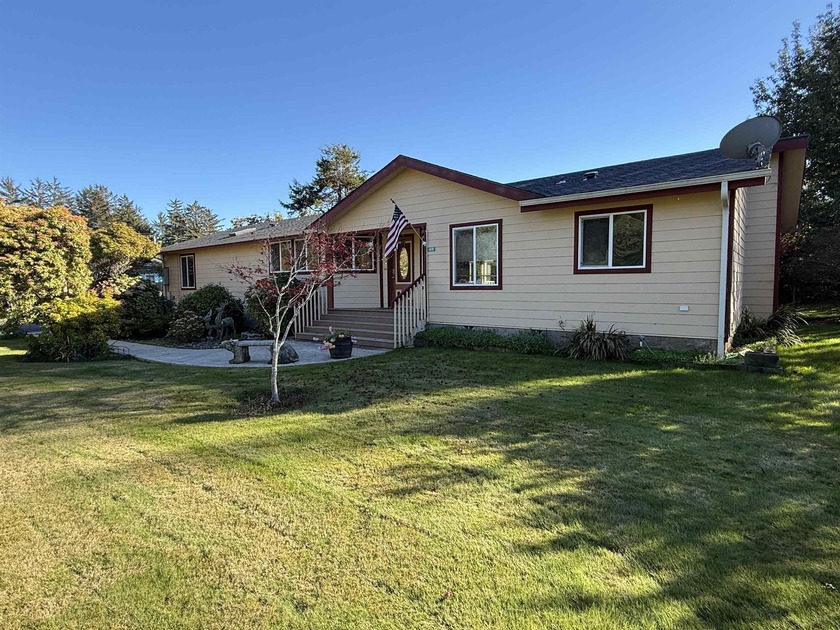 Nestled in a beautiful and peaceful neighborhood, the home at - Beach Home for sale in Crescent City, California on Beachhouse.com