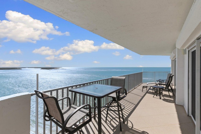 PERFECTION! Front 8th floor condo with incredible 180-degree - Beach Condo for sale in Marco Island, Florida on Beachhouse.com