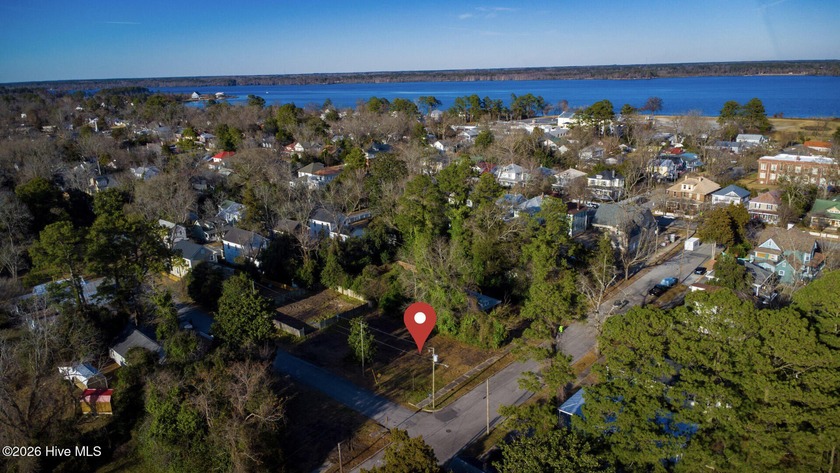 Perfectly positioned on a desirable corner setting just minutes - Beach Lot for sale in New Bern, North Carolina on Beachhouse.com