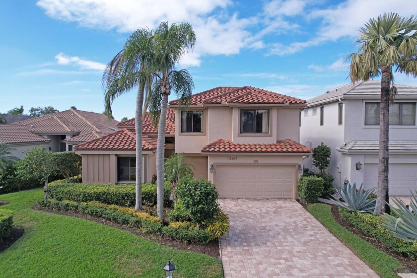 Stunning enlarged updated patio with screened in enclosure - Beach Home for sale in Palm Beach Gardens, Florida on Beachhouse.com