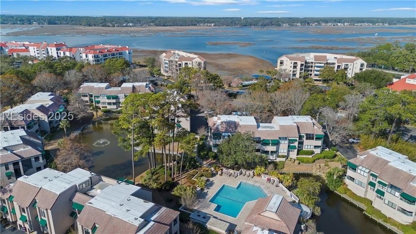 Opportunity to own a 2 BR | 2 BA end unit in Anchorage Villas - Beach Condo for sale in Hilton Head Island, South Carolina on Beachhouse.com