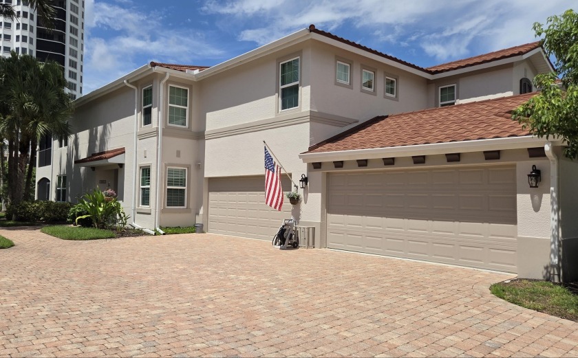 Experience the perfect blend of comfort and sophistication in - Beach Condo for sale in Naples, Florida on Beachhouse.com