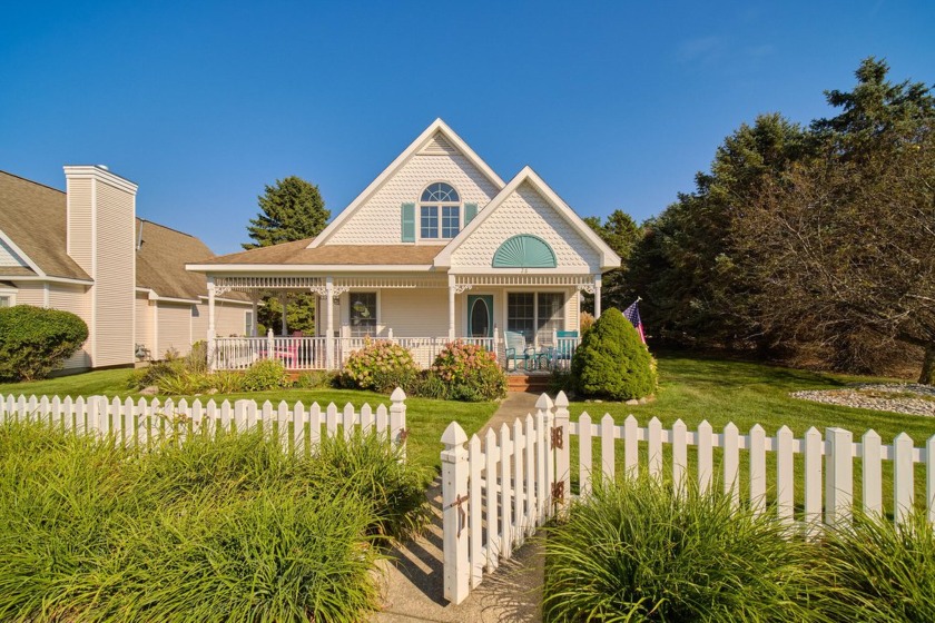 This dreamy Cottage is the perfect location to settle in & enjoy - Beach Condo for sale in Manistee, Michigan on Beachhouse.com