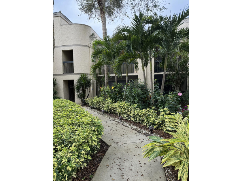 This residence features an expansive and well-lit open floor - Beach Condo for sale in Fort Pierce, Florida on Beachhouse.com