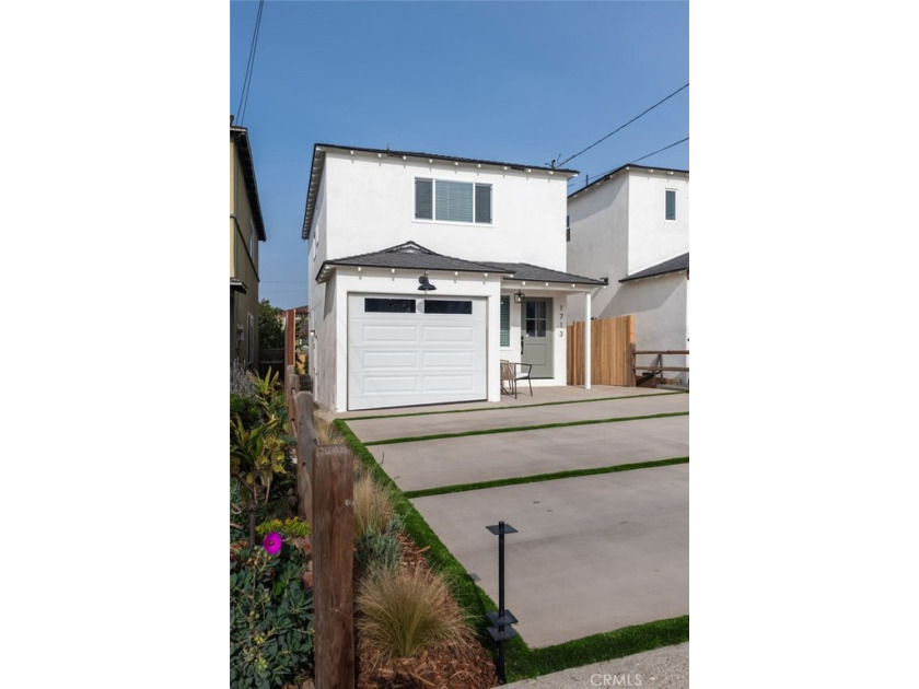 Step inside this exquisitely updated home in the highly - Beach Home for sale in Redondo Beach, California on Beachhouse.com