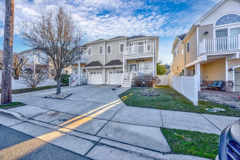 *** BACK ON THE MARKET DUE TO BUYERS INABILITY TO SECURE - Beach Townhome/Townhouse for sale in Wildwood Crest, New Jersey on Beachhouse.com