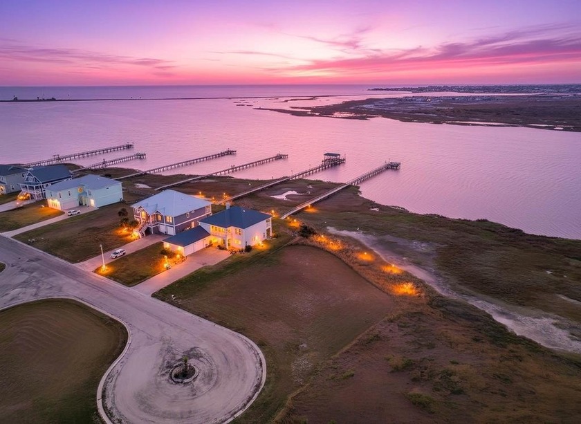 Build your dream home on this stunning bayfront lot located in - Beach Lot for sale in Rockport, Texas on Beachhouse.com