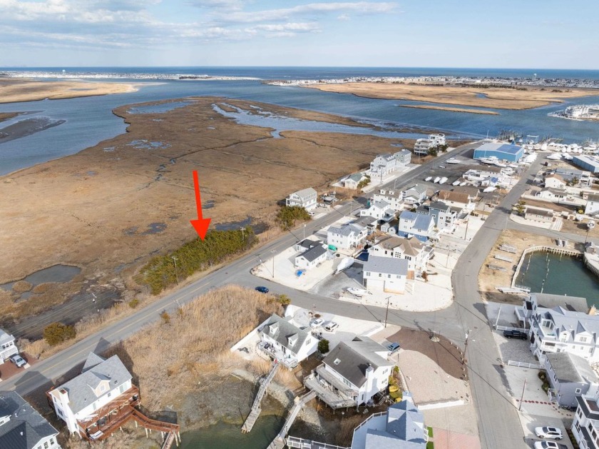 Amazing Views! from this incredible vacant residential Bay View - Beach Lot for sale in Avalon, New Jersey on Beachhouse.com