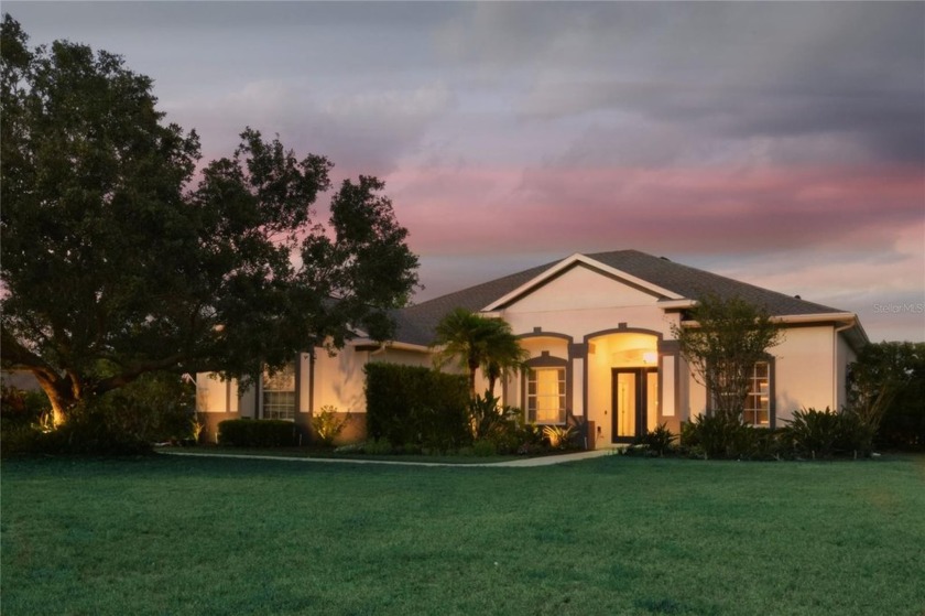 Welcome to 8121 Snowy Egret Place, a luxurious 5-bedroom - Beach Home for sale in Bradenton, Florida on Beachhouse.com