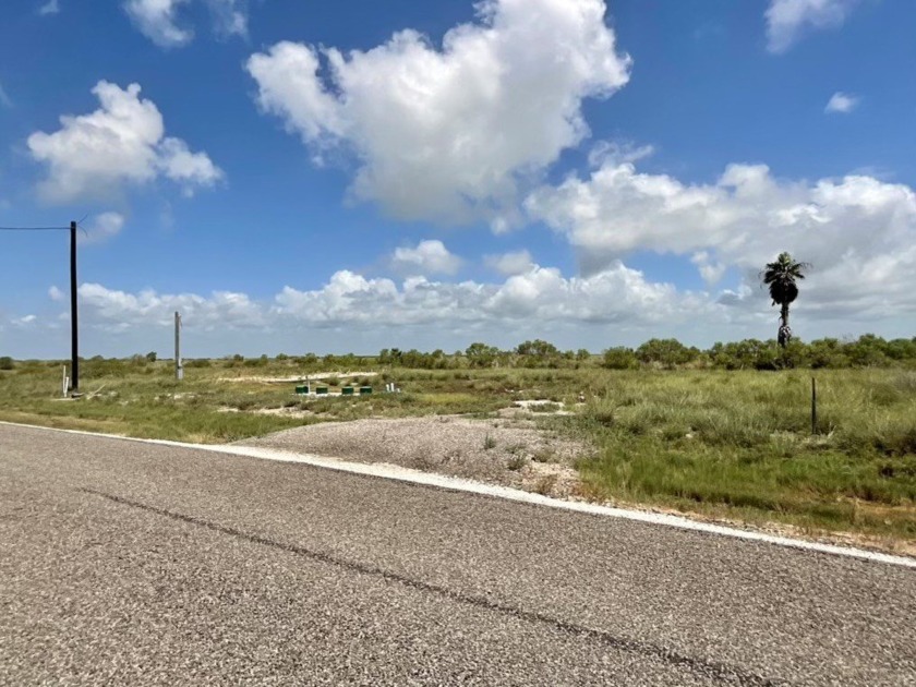 This DOUBLE LOT in Holiday Beach offers a beautiful future for a - Beach Lot for sale in Rockport, Texas on Beachhouse.com