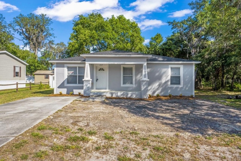 Welcome to 12419 LAMONT AVE. This stunning single-family home - Beach Home for sale in New Port Richey, Florida on Beachhouse.com