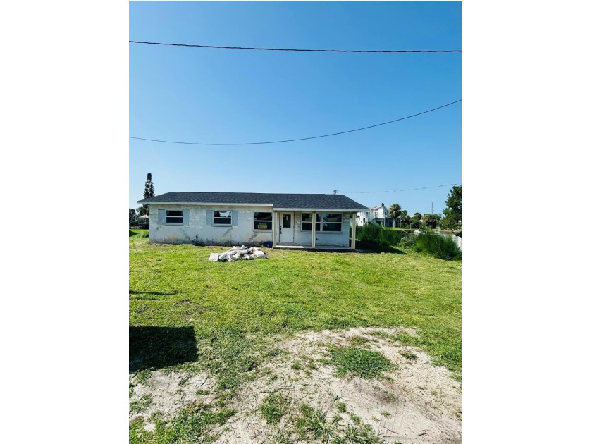 Discover your slice of paradise in this spacious waterfront home - Beach Home for sale in Hernando Beach, Florida on Beachhouse.com