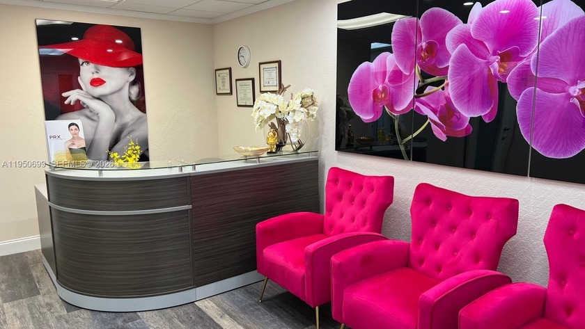 Commercial Property - Ideal for Spa or Medical Office Prime - Beach Commercial for sale in Hollywood, Florida on Beachhouse.com