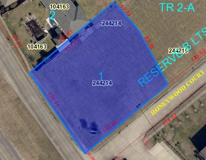 Zoned Light Commercial (Commercial/Retail), this centrally - Beach Lot for sale in Port Arthur, Texas on Beachhouse.com