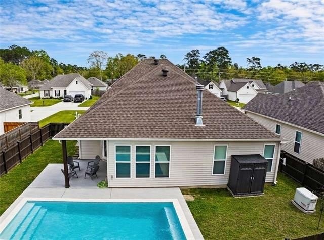 Beautiful 3.5 year young 3BR/2BA pool home on a quiet cul-de-sac - Beach Home for sale in Mandeville, Louisiana on Beachhouse.com