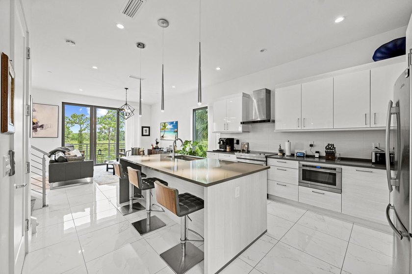 Welcome to Moderne Boca Raton, where contemporary luxury meets - Beach Townhome/Townhouse for sale in Boca Raton, Florida on Beachhouse.com